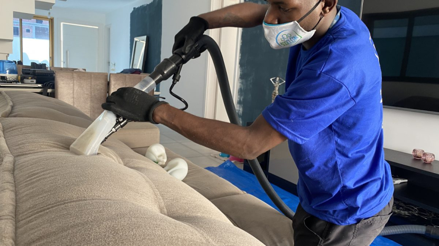 Melhores empresas de limpeza de sofá em Jacarepaguá: veja quem são os mais confiáveis da região